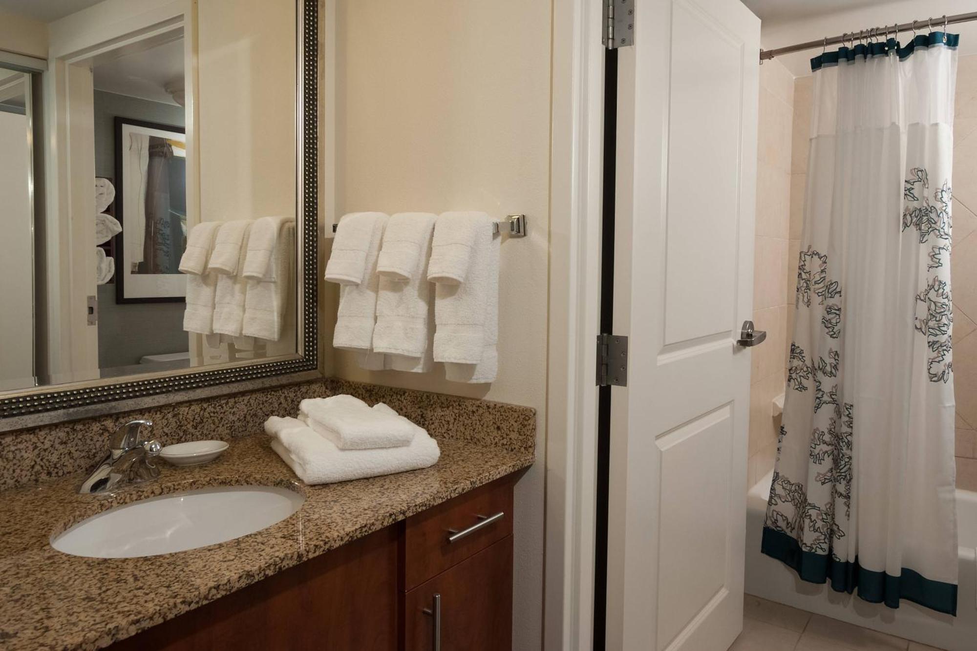 Residence Inn Fort Myers Sanibel Truckland Exterior foto